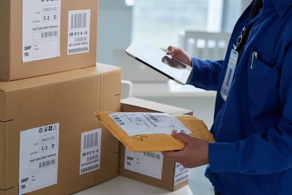 How to automate the selection of shipping labels in ERP